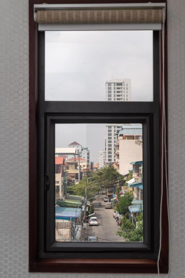 La Chronique Hotel Phnom Penh Luaran gambar